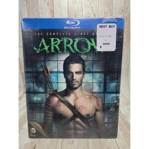 Arrow The Complete First Season Blu-ray + DVD Brand New